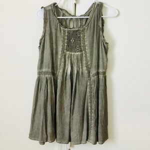 POL acid wash gray lace top small